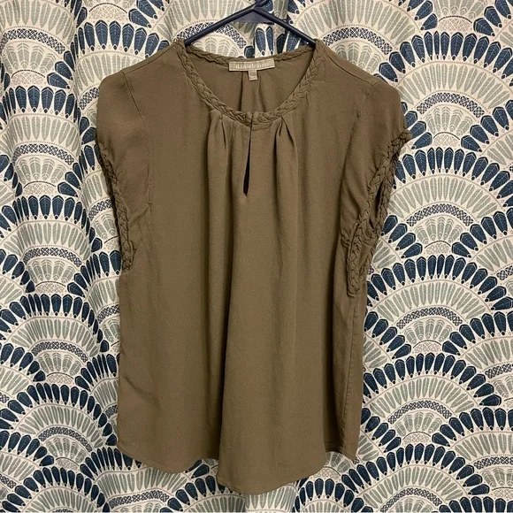 Daniel Rainn Braided Sleeve Top - Large - Picture 2 of 3